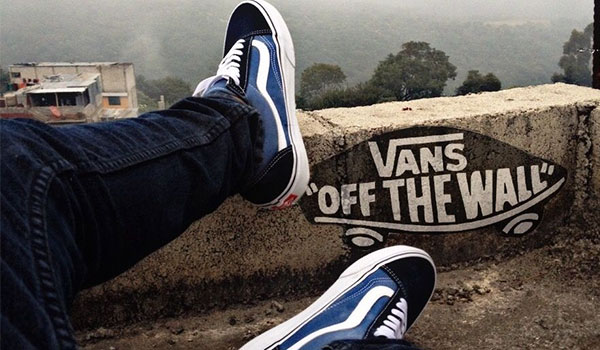 Giày Vans Old Skool Navy - Sắc xanh huyền thoại không bao giờ lỗi mốt